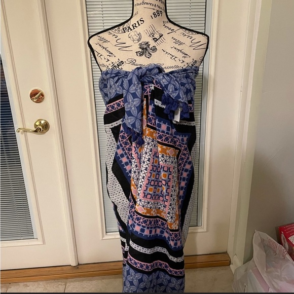 Stella and Dot Sarong/Pareo/Scarf - Picture 1 of 5